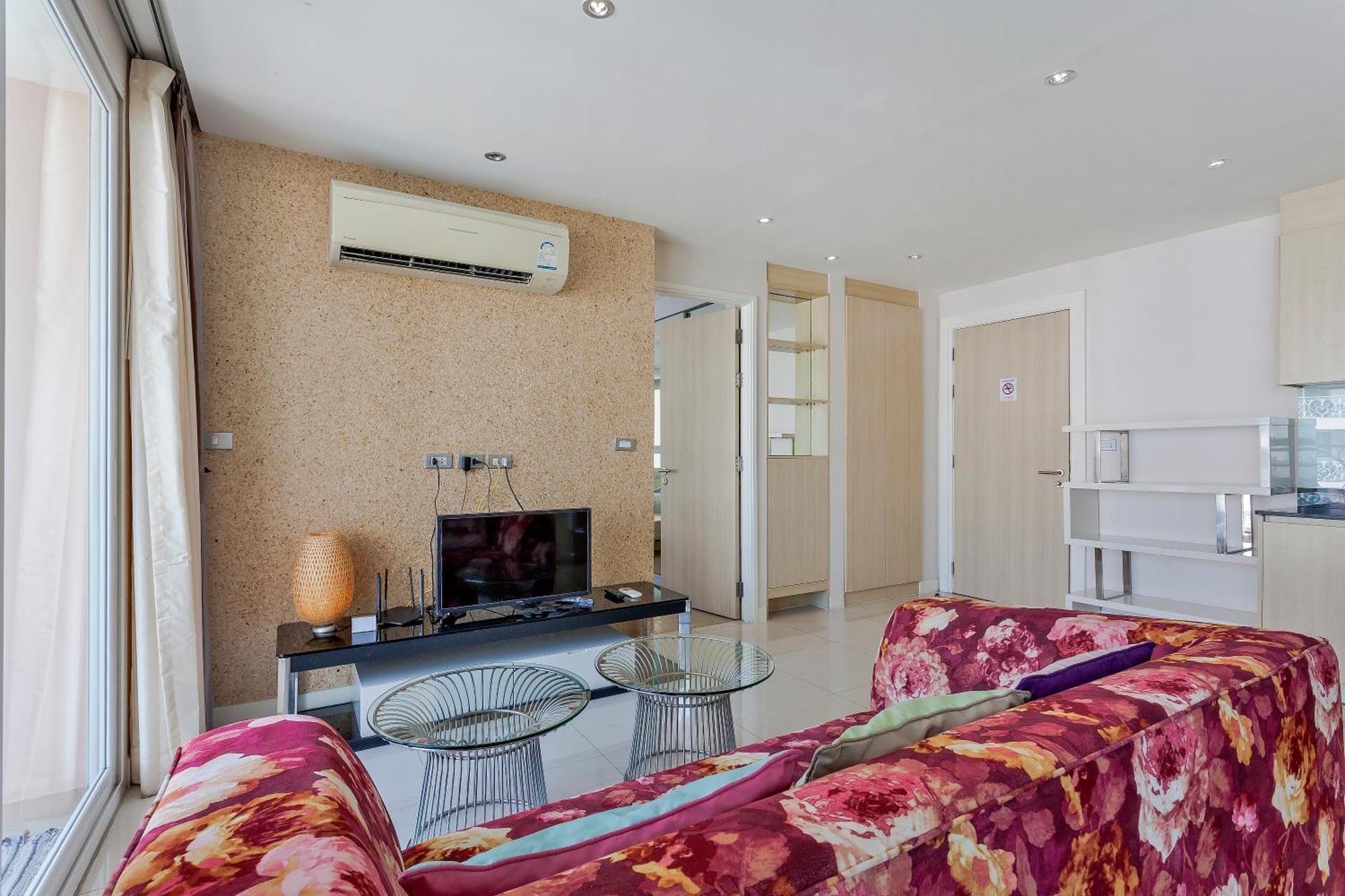 Grande Carribean L Family Stay L Pattaya L Luxury Views & Comfort Room photo